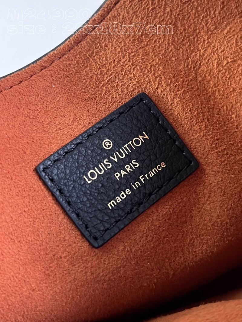 Louis Vuitton Hobo Bags